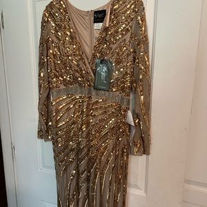 Mac Duggal Gown in Bronze/Gold Size 14 NWT